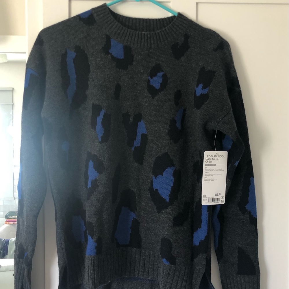 Athleta Leopard Cashmere Crew